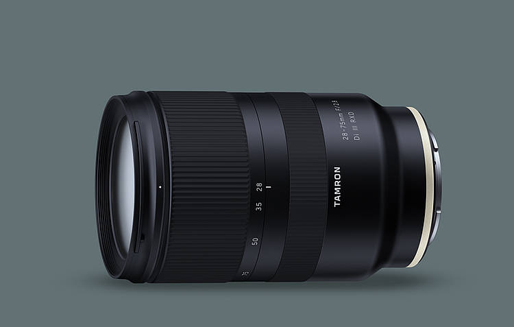 TAMRON 28-75mm